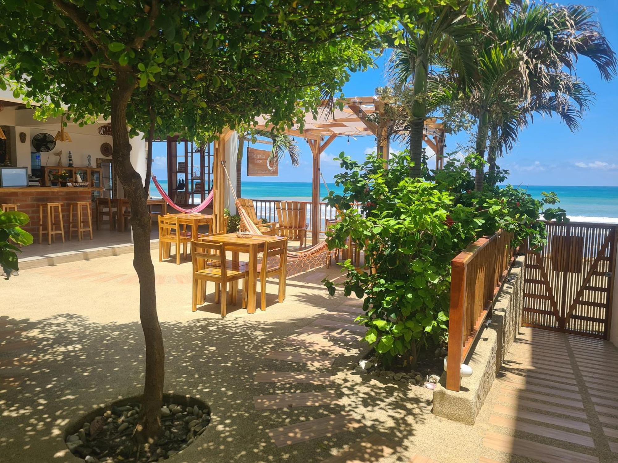 Intiquilla Hotel Manta Exterior photo